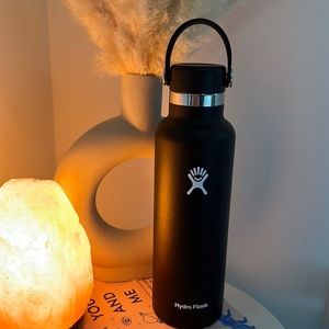 Never used black Hydroflask